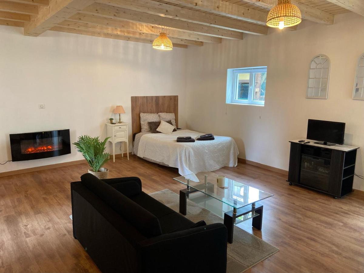 Le Chene: Petit Chalet Cosy Proche De Mulhouse Riedisheim Exterior foto