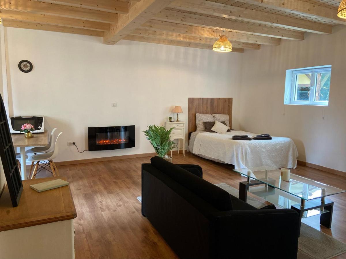 Le Chene: Petit Chalet Cosy Proche De Mulhouse Riedisheim Exterior foto